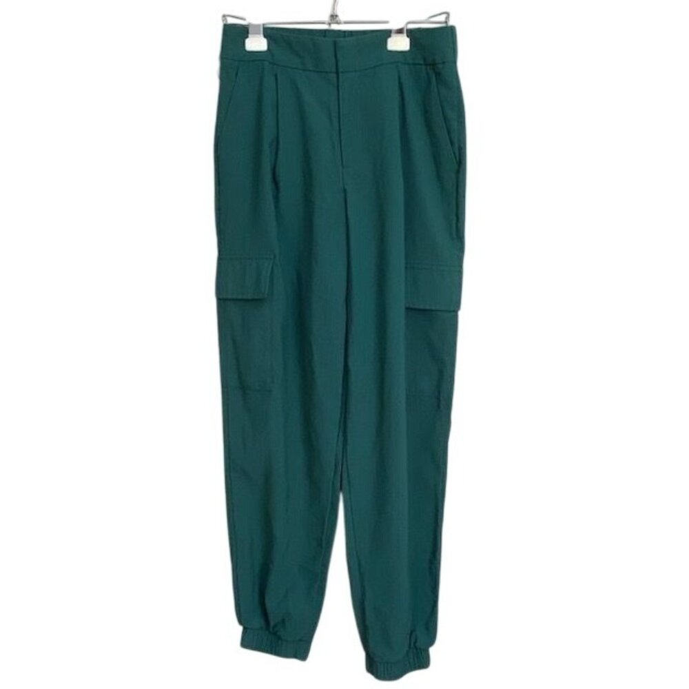 A New Day Green Rayon Cargo Jogger Cropped Pants Sz 2 Pleated Front High Rise